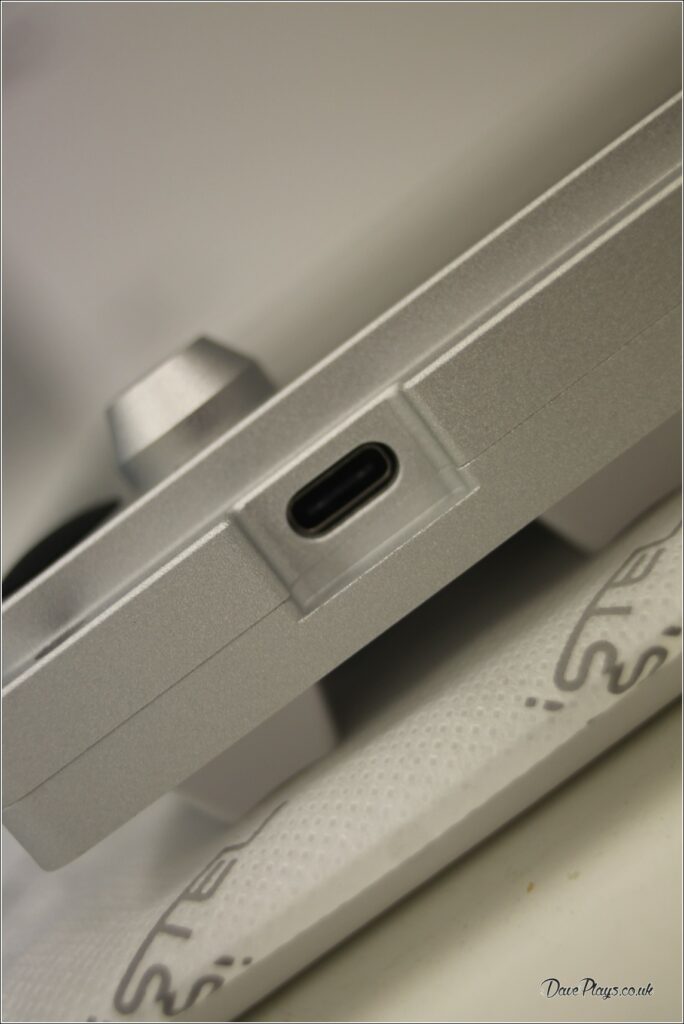 Mistel MD870 SLEEKER - USB-C